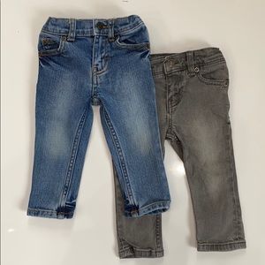 Carter’s Bundle of 2 Skinny Jeans